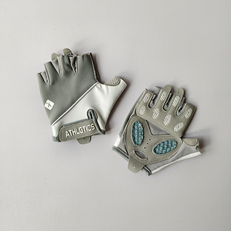 フィットネス女性用ハーフフィンガーグローブ抗繭、屋外サイクリ - Cycling Glove Padded のレビューと価格